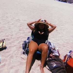 Meet your Posher, Sofia